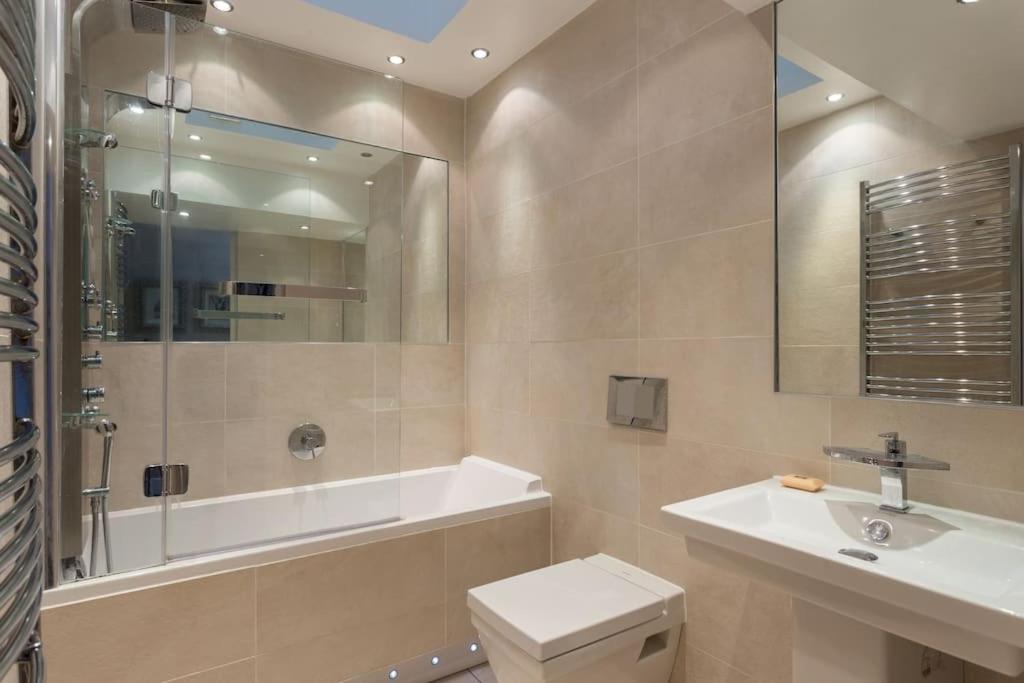 Prime Centre - 4 Bed Penthouse * Édimbourg
